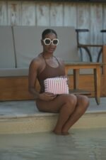 Trousse rayures